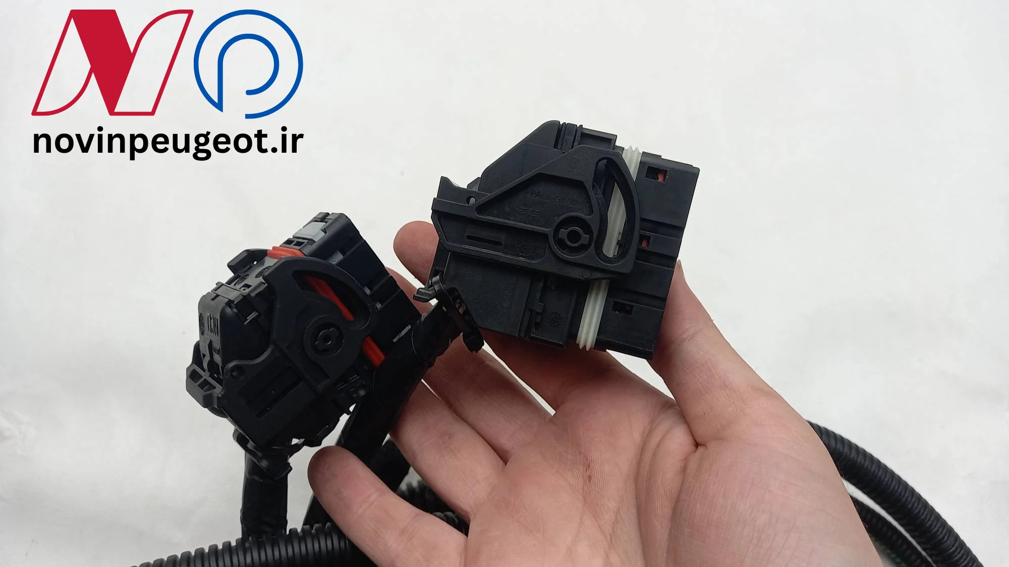 تحلیل و بررسی سیم کشی موتور دنا تک نود با کامپیوتر AECS 2 Computer connector